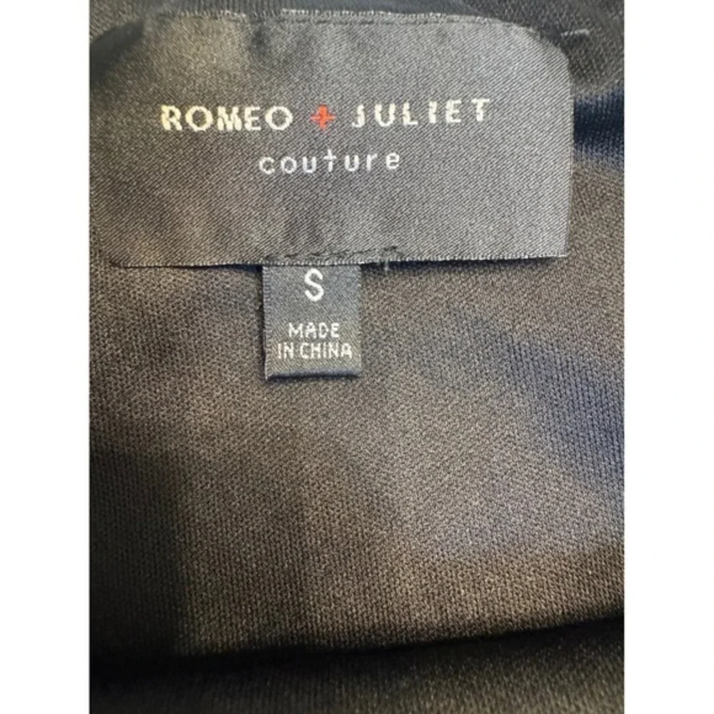 Romeo + Juliet Couture Mini Skirt Black Silver Gold‎ Geometric Pattern size S